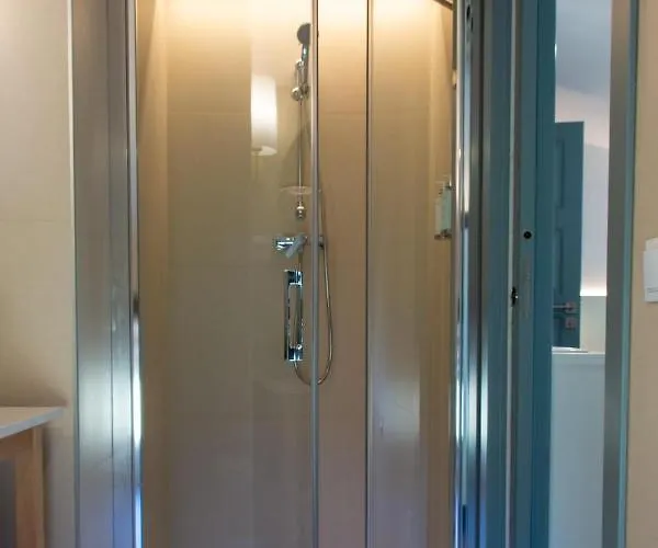 Pensionat Canilleros Requena